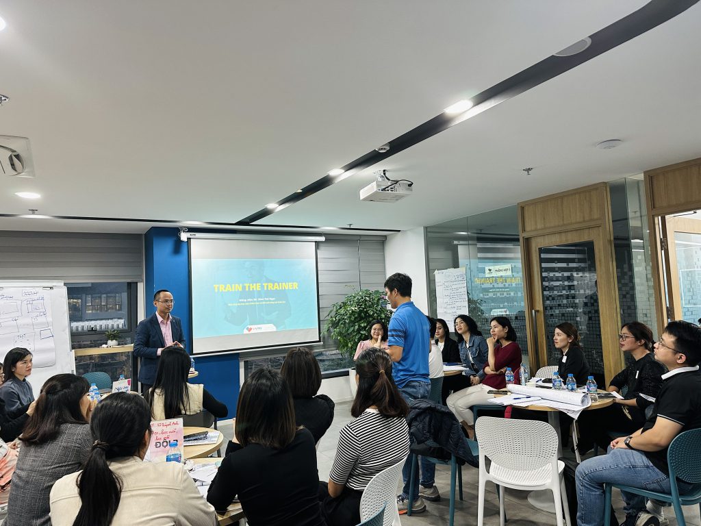 Khoá học Train the Trainer tại VietinBank và Vnpay được học viên chia sẻ và đánh giá sau khoá học